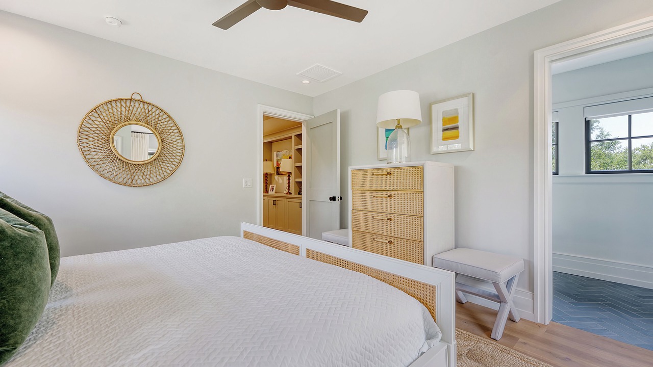 Photo of Bedroom in Vanderhorst Plantation