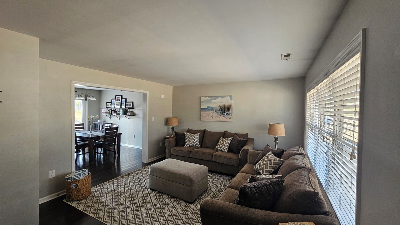 Photo of Livingroom in Shallotte