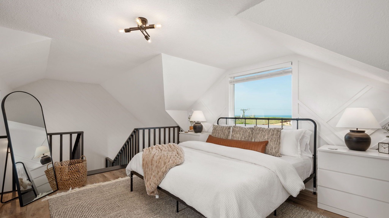 Photo of Bedroom in Colington