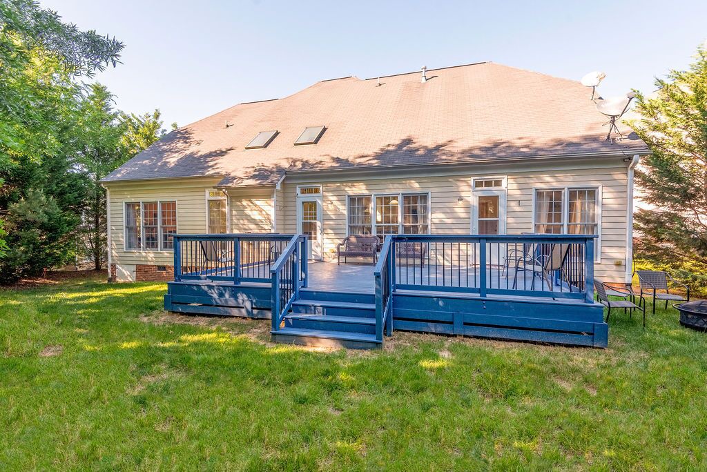 Photo of Patio Balcony in Prosperity Church Road