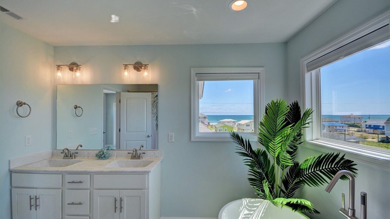 Photo of Bathroom in Ocean City Beach