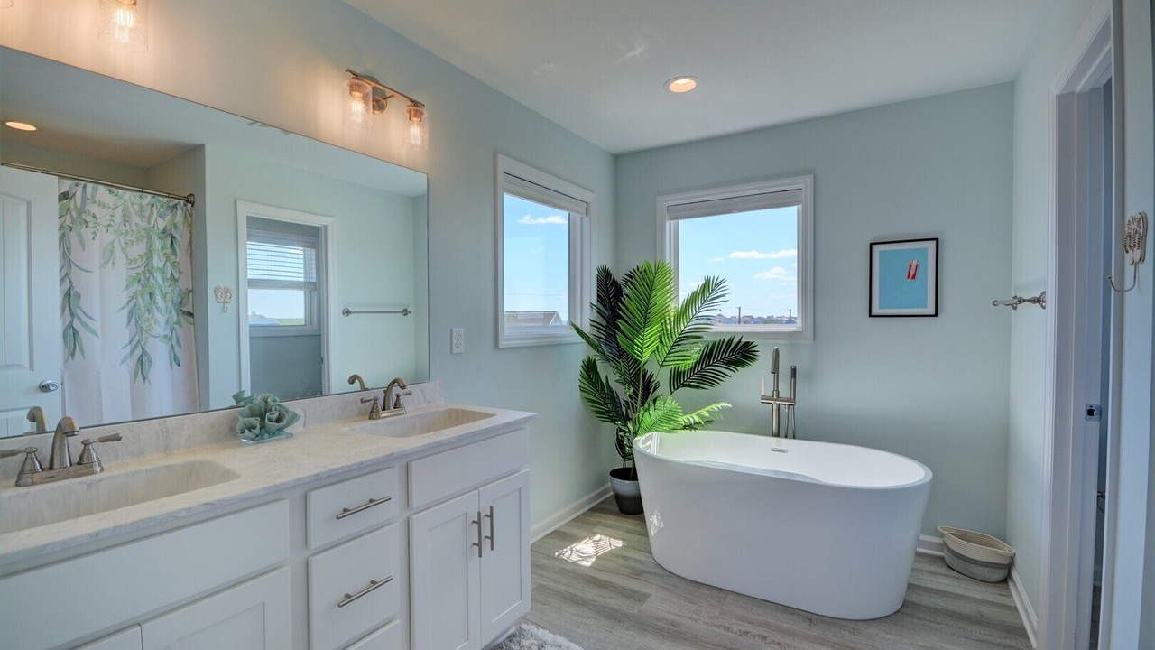 Photo of Bathroom in Ocean City Beach