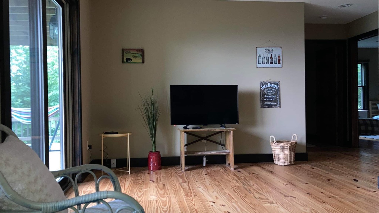 Photo of Livingroom in Rosman