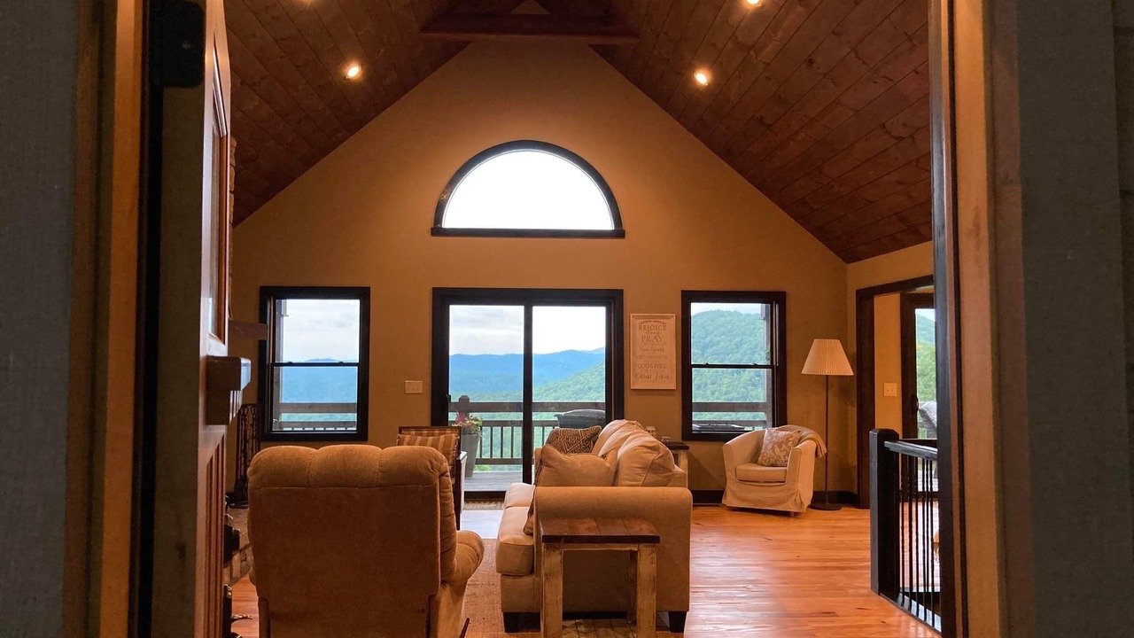 Photo of Livingroom in Rosman
