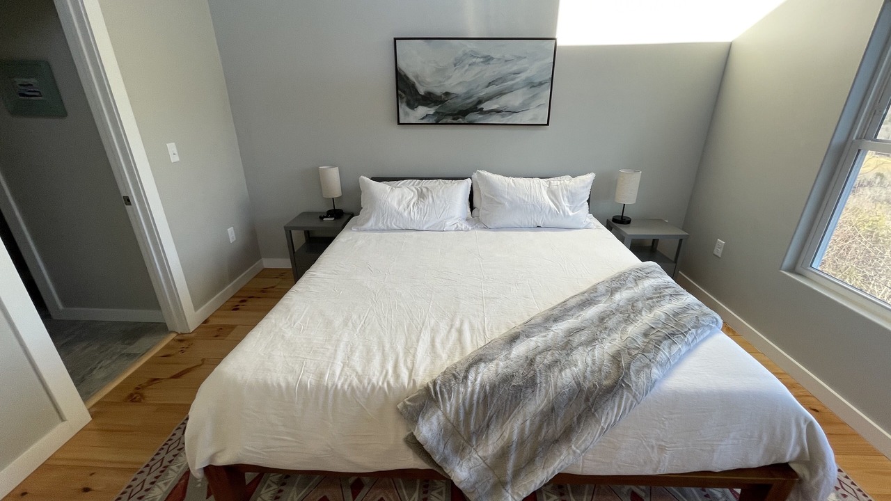 Photo of Bedroom in Candler