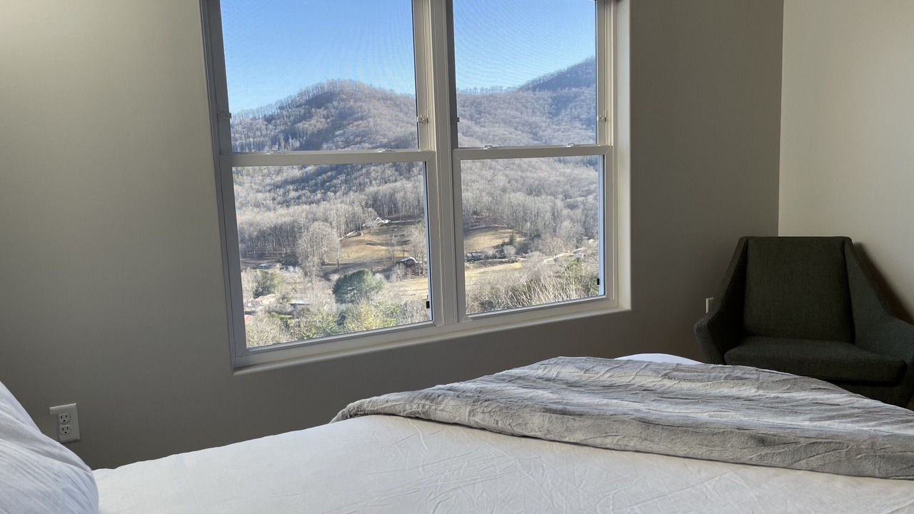 Photo of Bedroom in Candler
