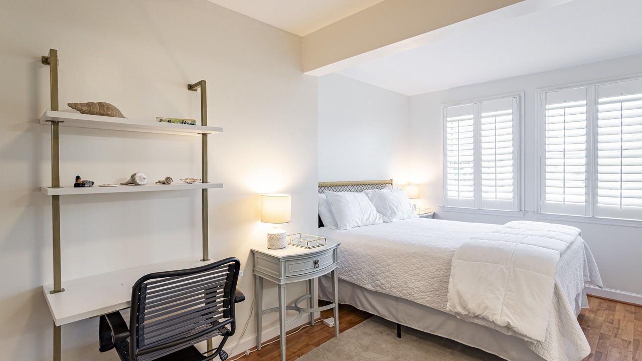 Photo of Bedroom in Southern Shores
