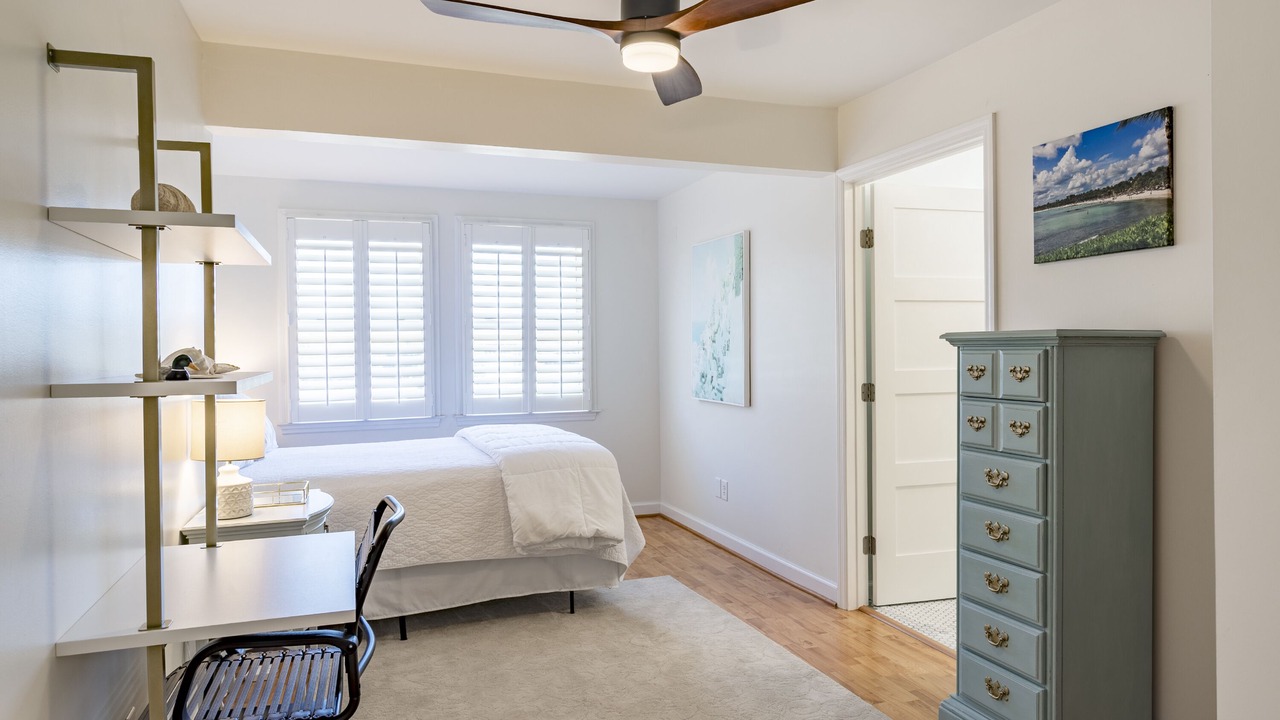 Photo of Bedroom in Southern Shores