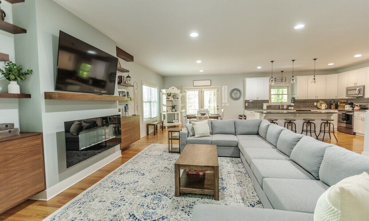 Photo of Bedroom in Saluda