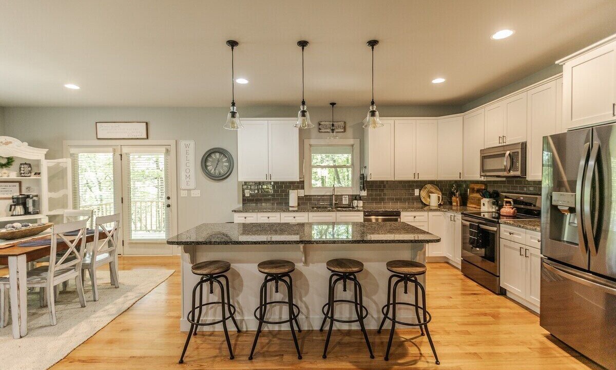 Photo of Kitchen in Saluda