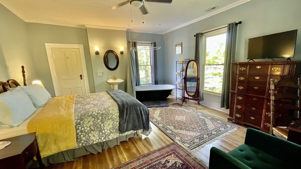 Photo of Bedroom in Magnolia