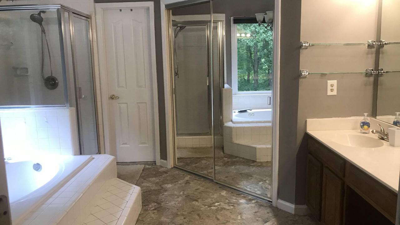 Photo of Bathroom in Prosperity Church Road
