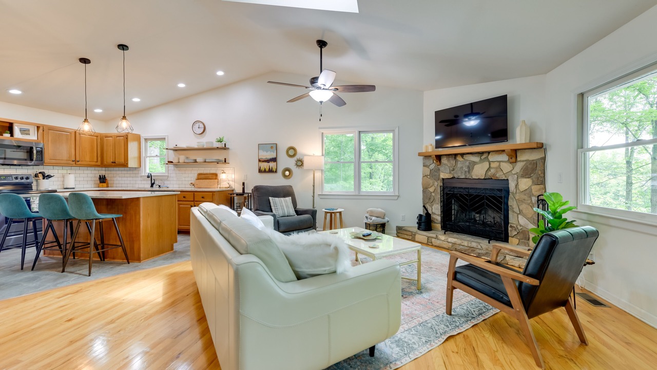 Photo of Livingroom in Mountain Springs