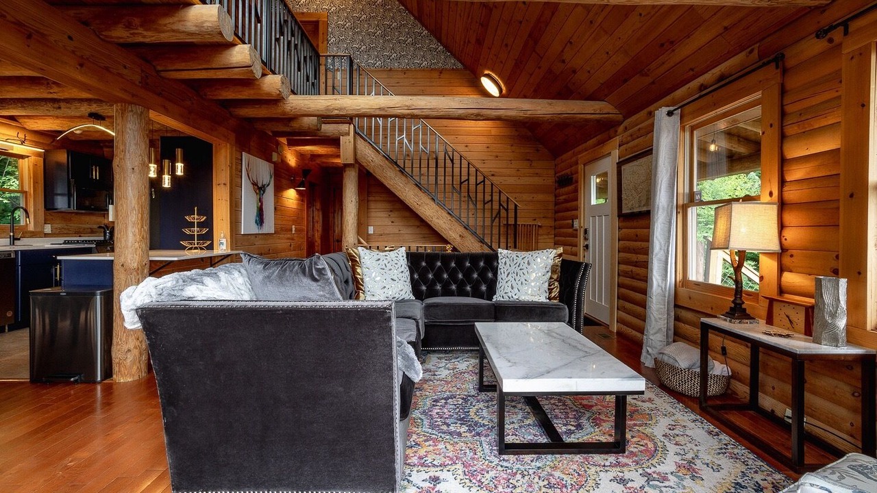 Photo of Bedroom in Weaverville