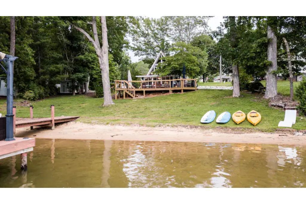 Photo of Others in Sherrills Ford
