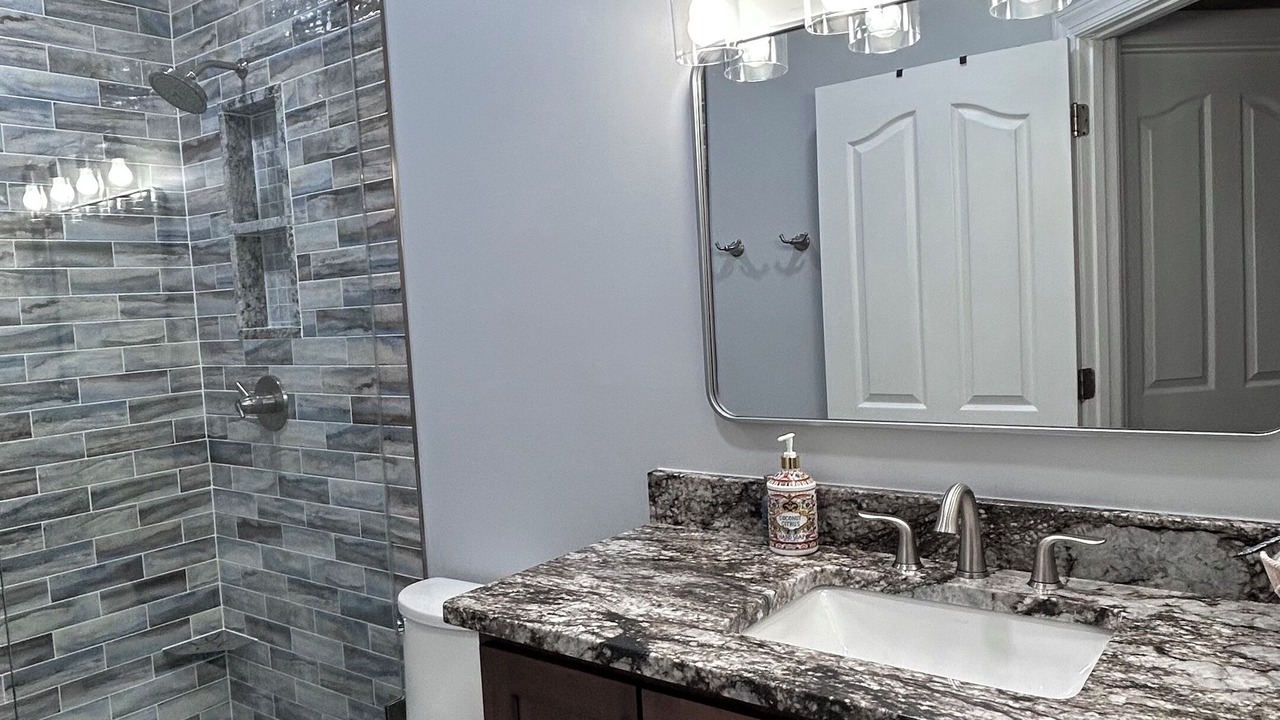Photo of Bathroom in Maggie Valley