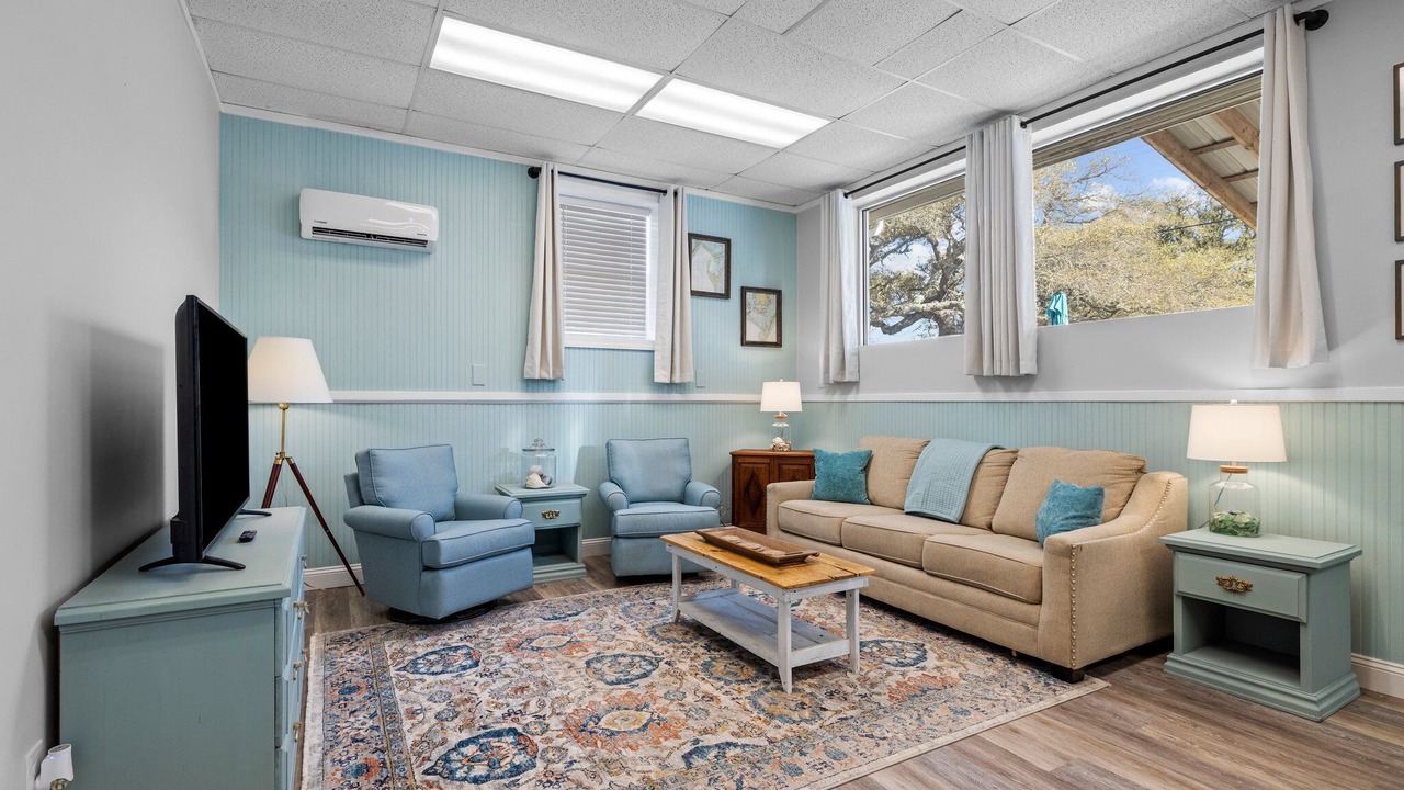 Photo of Livingroom in Harkers Island