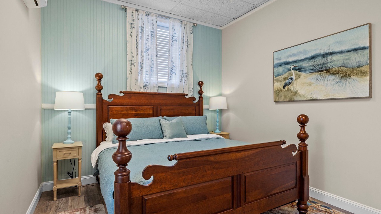 Photo of Bedroom in Harkers Island