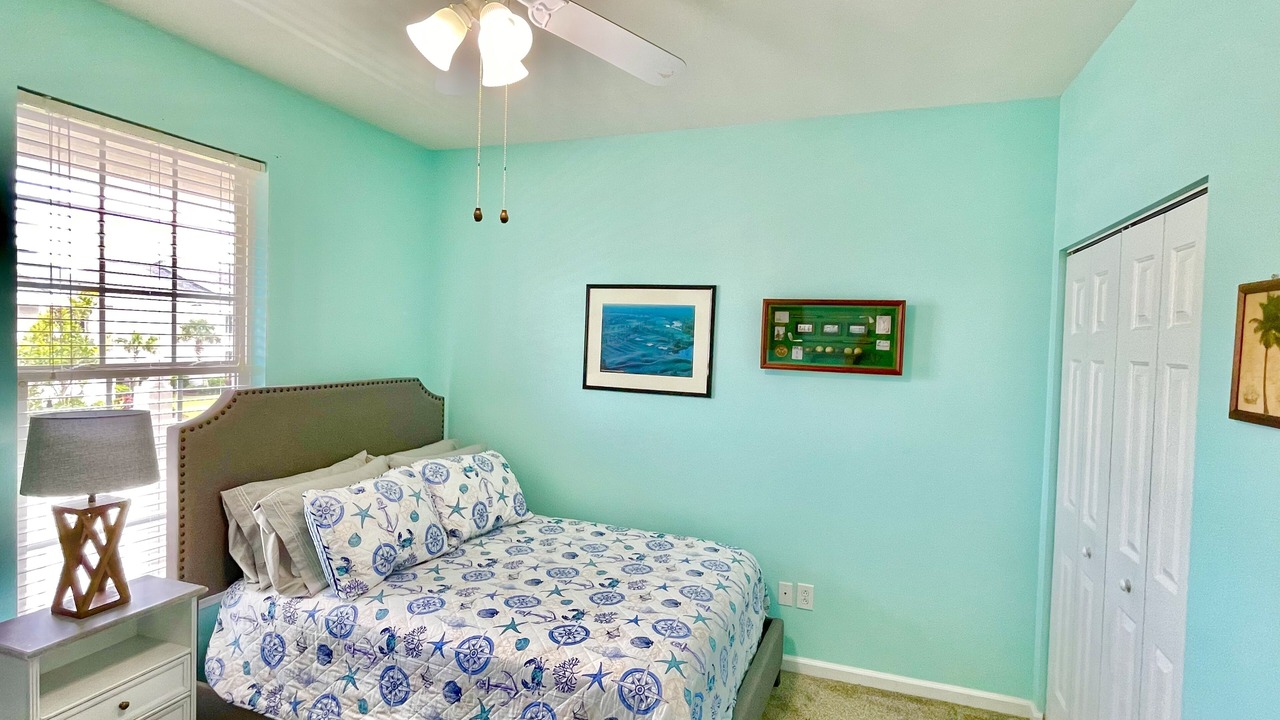 Photo of Bedroom in Sunset Beach
