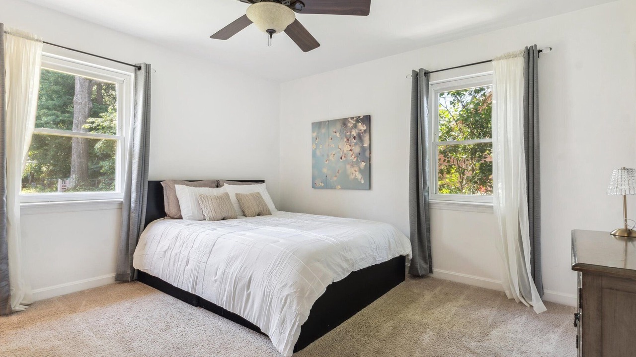 Photo of Bedroom in Toddville Road