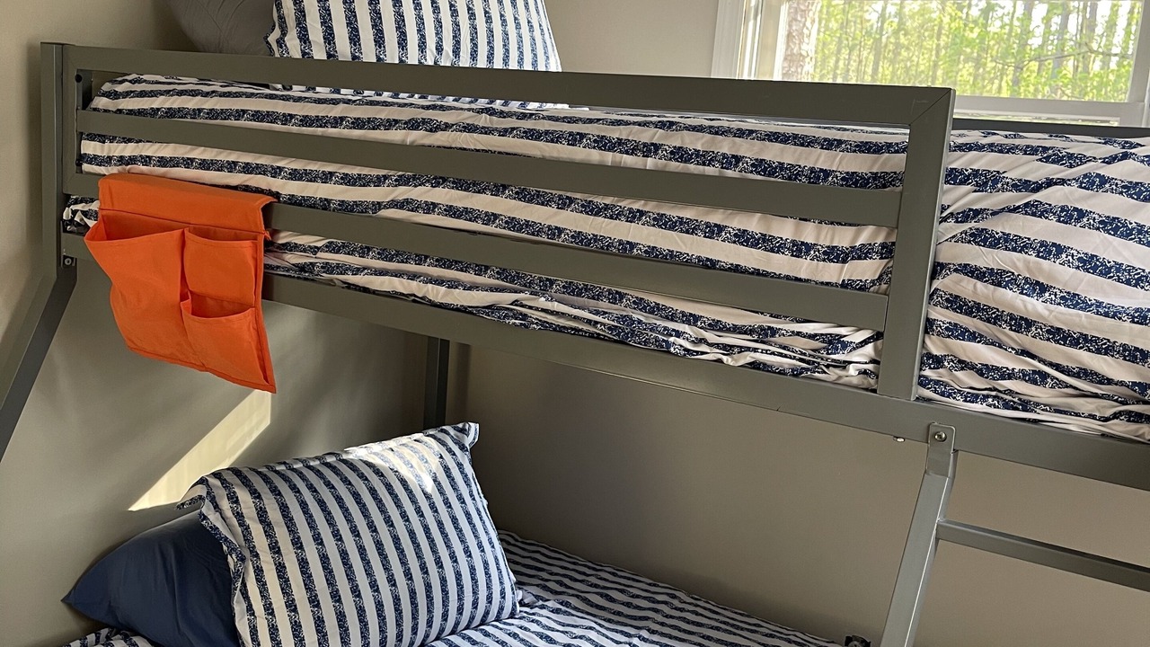 Photo of Bedroom in Seneca