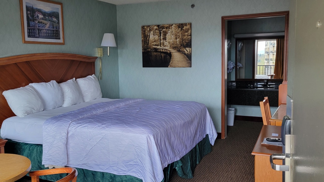 Photo of Bedroom in Asheville