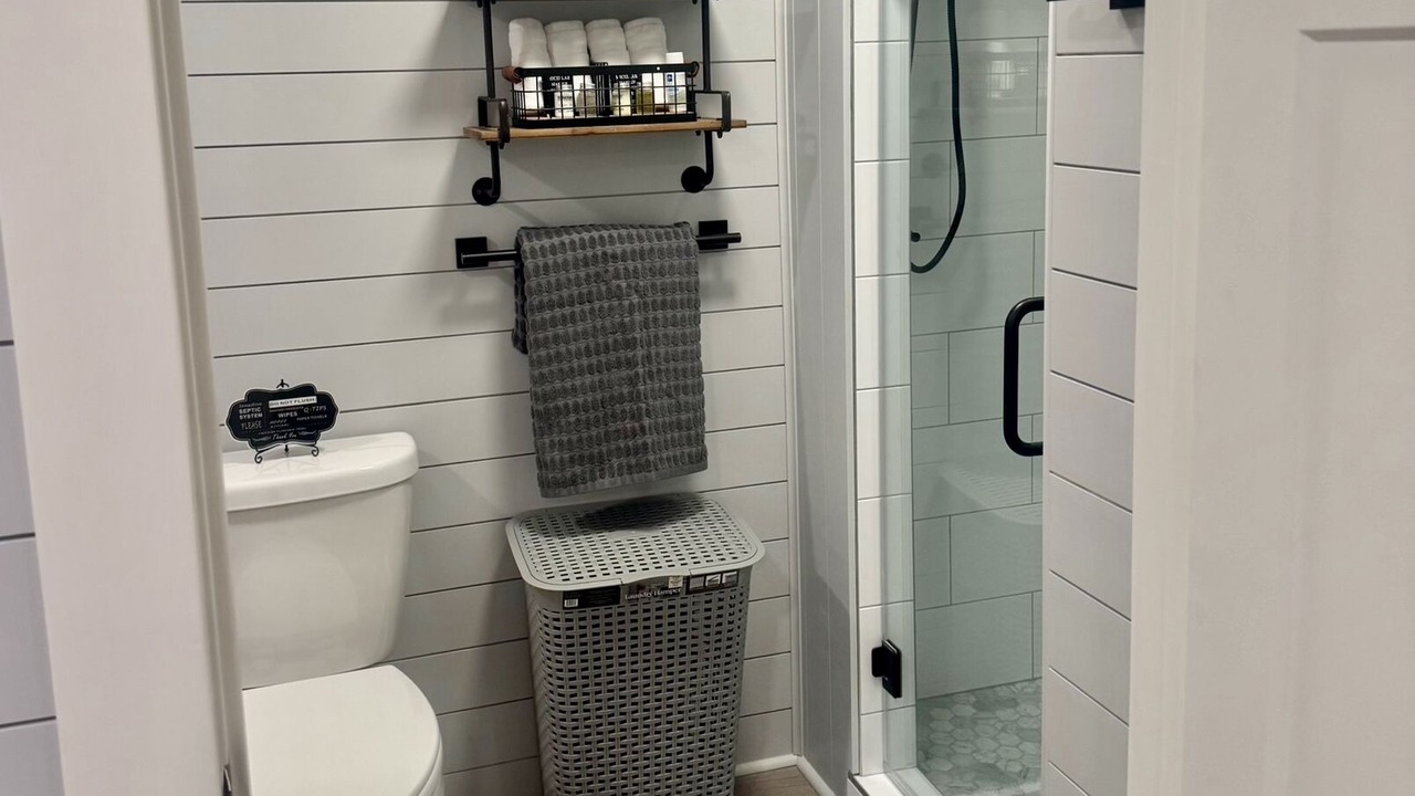 Photo of Bathroom in Bynum