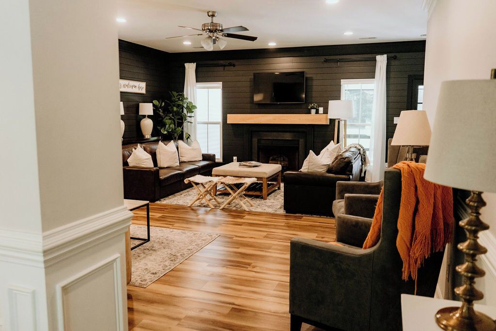 Photo of Livingroom in Mint Hill