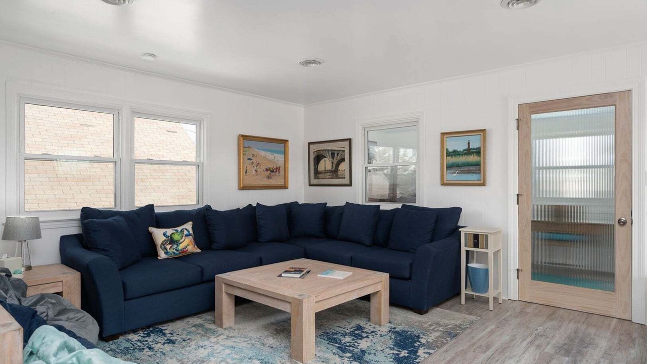 Photo of Livingroom in Colington