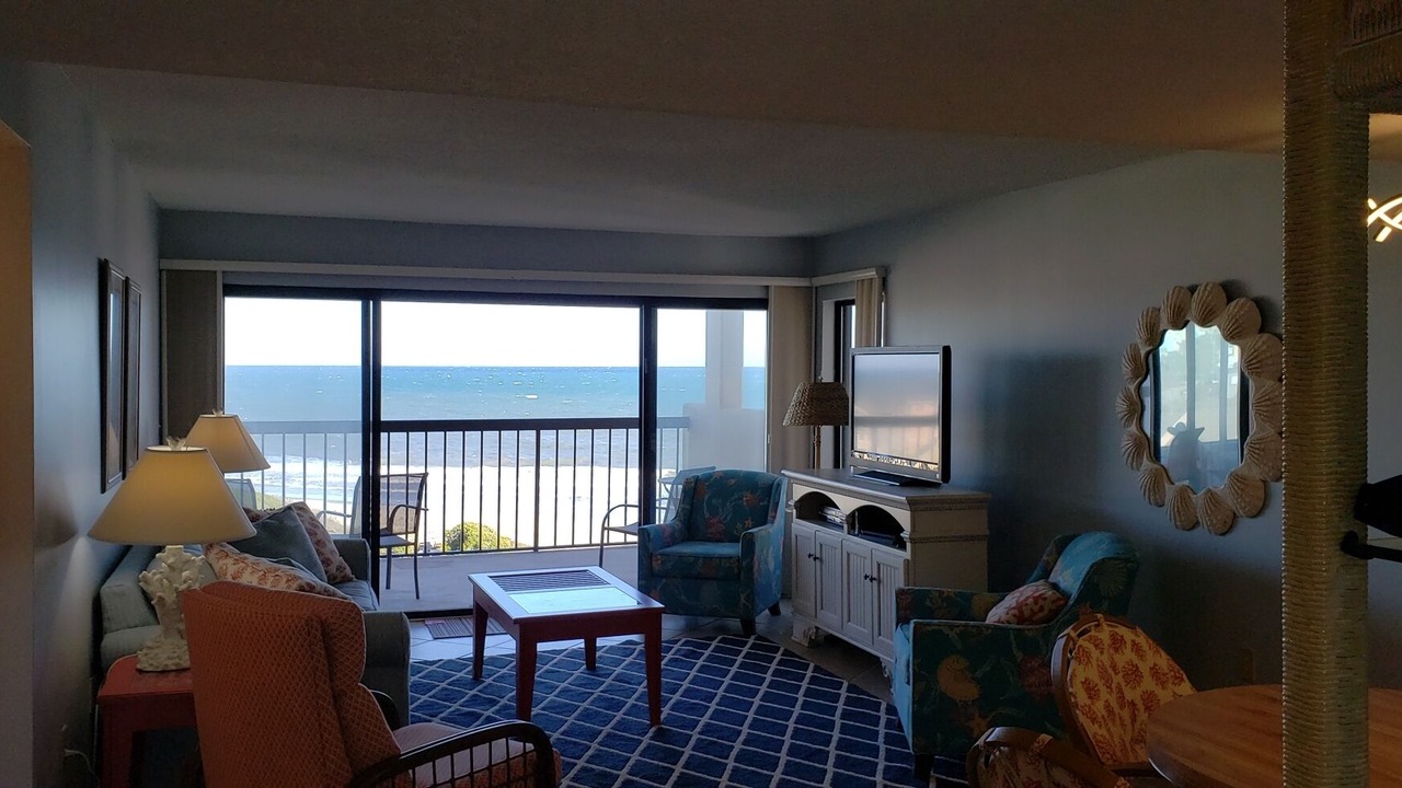 Photo of Livingroom in Emerald Isle