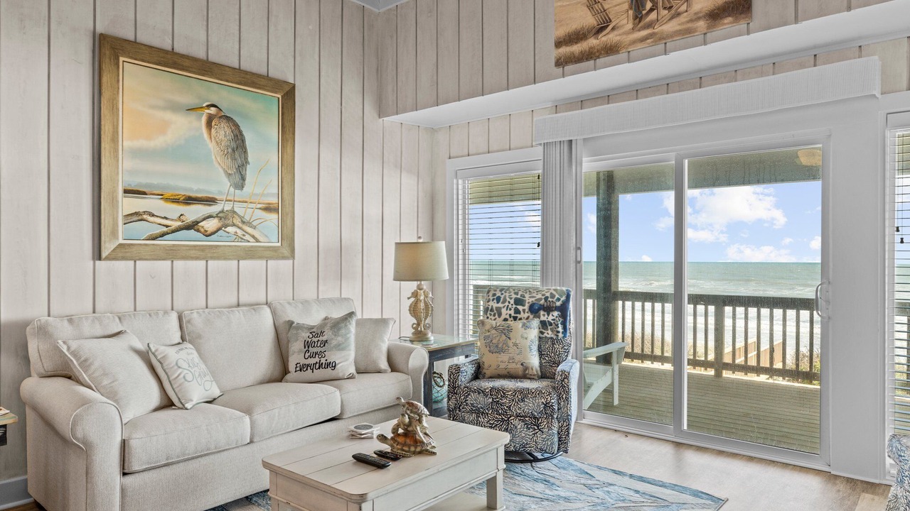Photo of Bedroom in Pine Knoll Shores