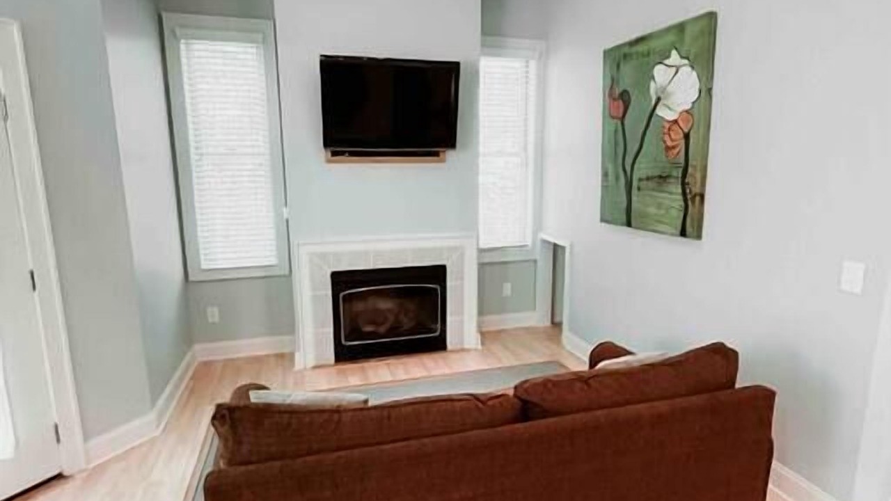 Photo of Livingroom in Scaly Mountain