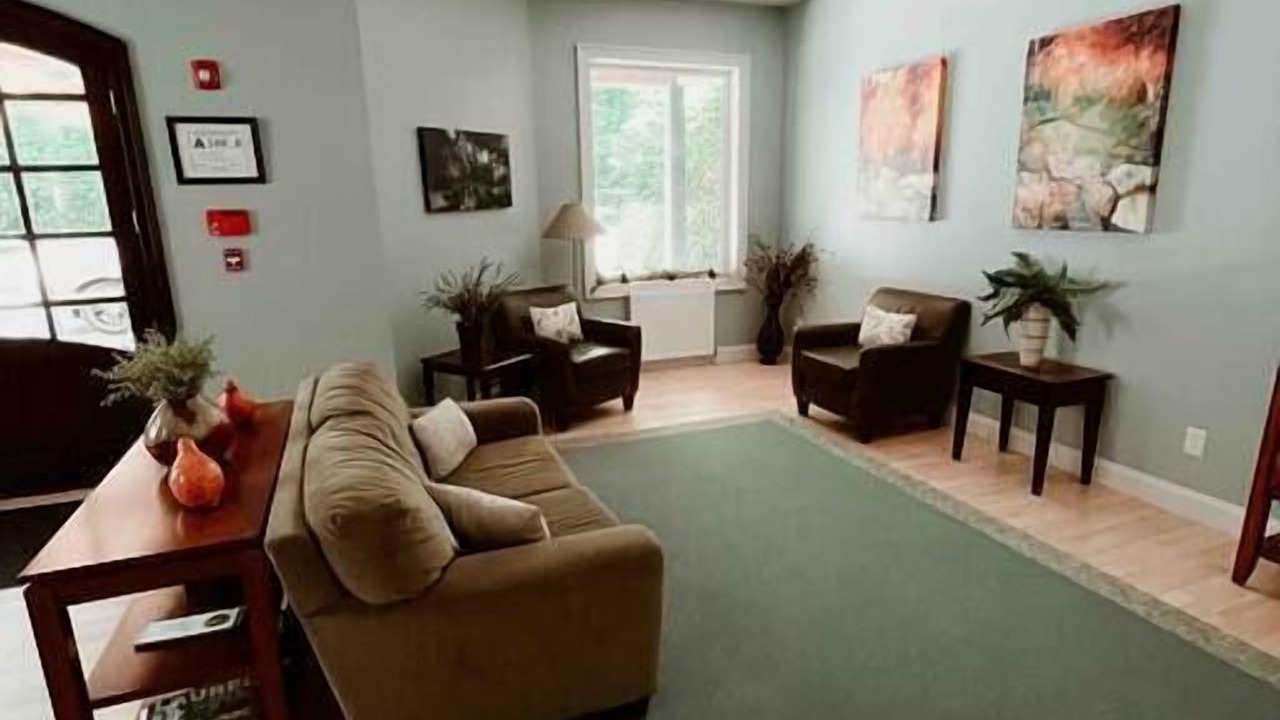 Photo of Livingroom in Scaly Mountain