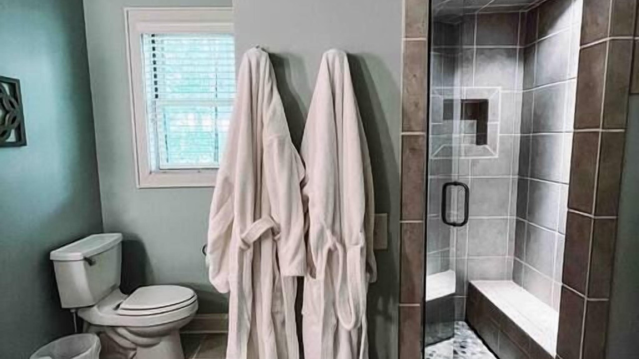 Photo of Bathroom in Scaly Mountain