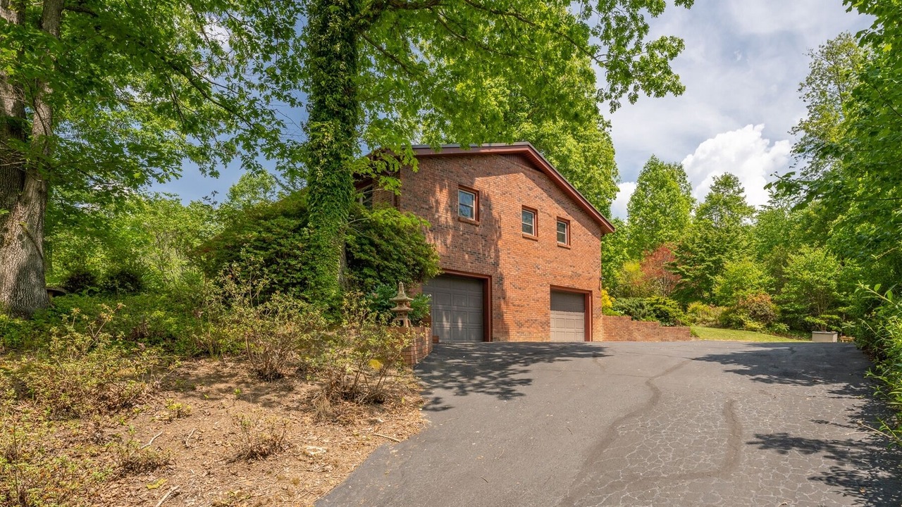 Photo of Outdoor in Penrose