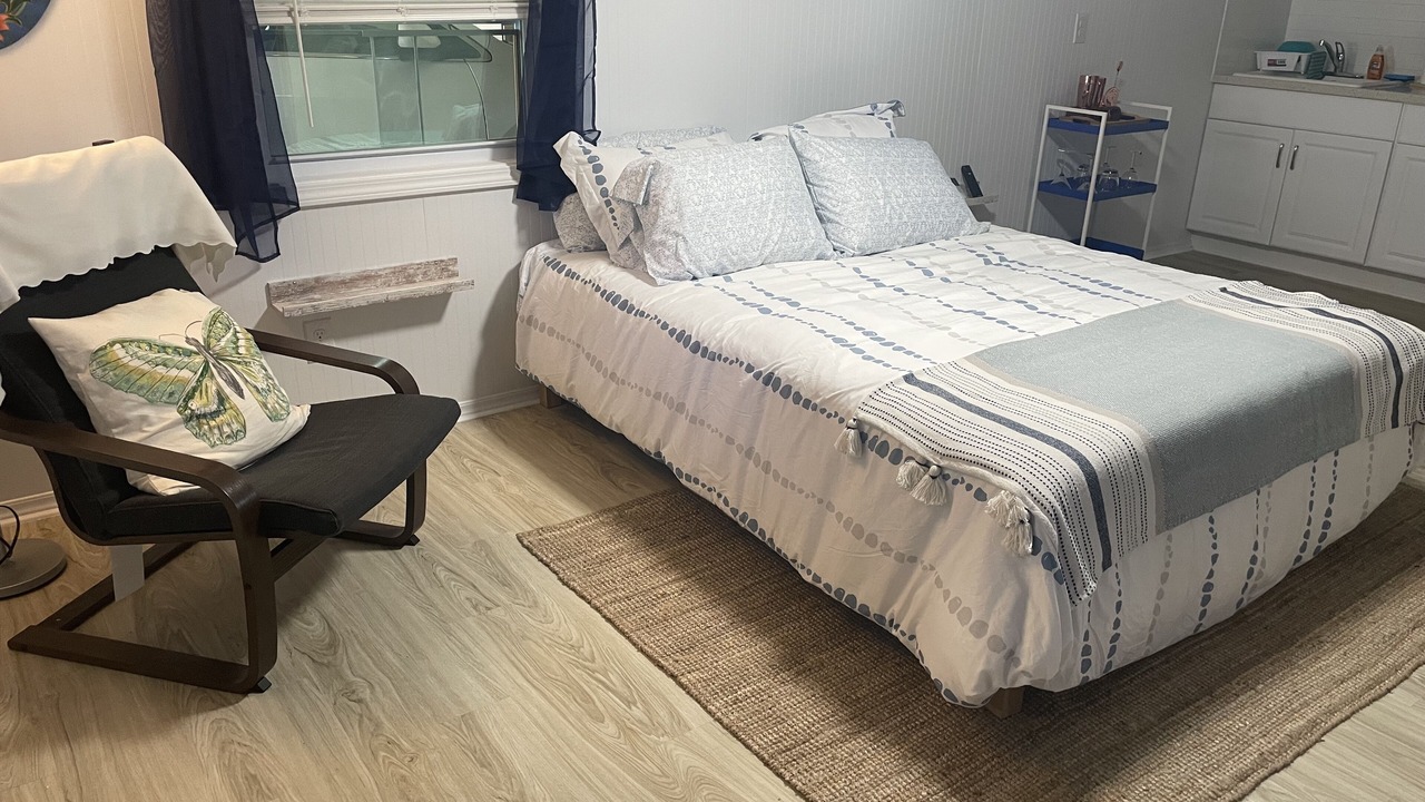 Photo of Bedroom in Colington