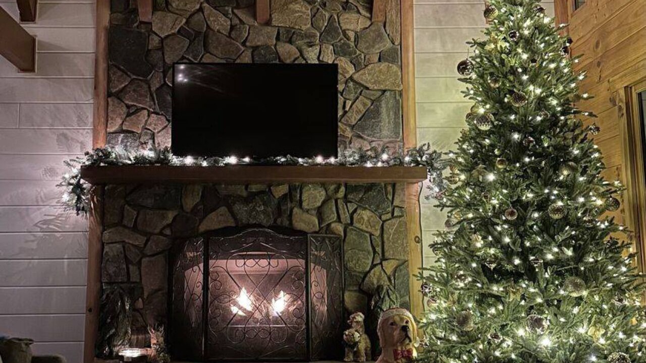 Photo of Livingroom in Old Fort