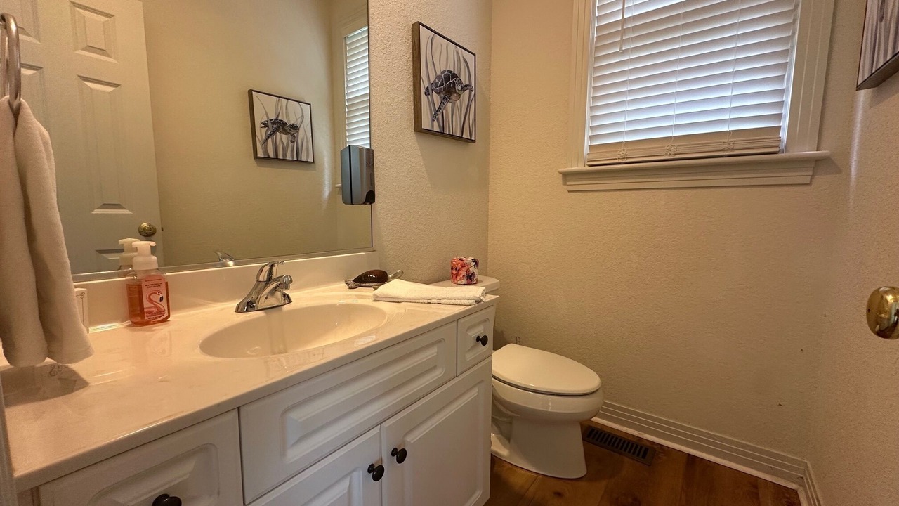 Photo of Bathroom in Bermuda Bay