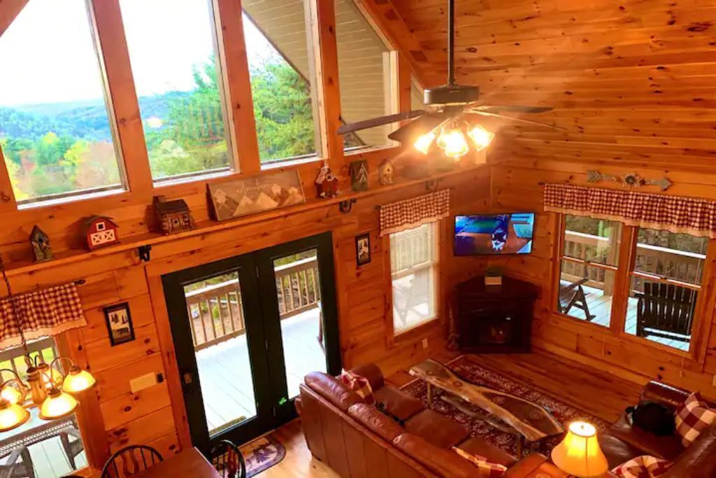Photo of Livingroom in Traphill