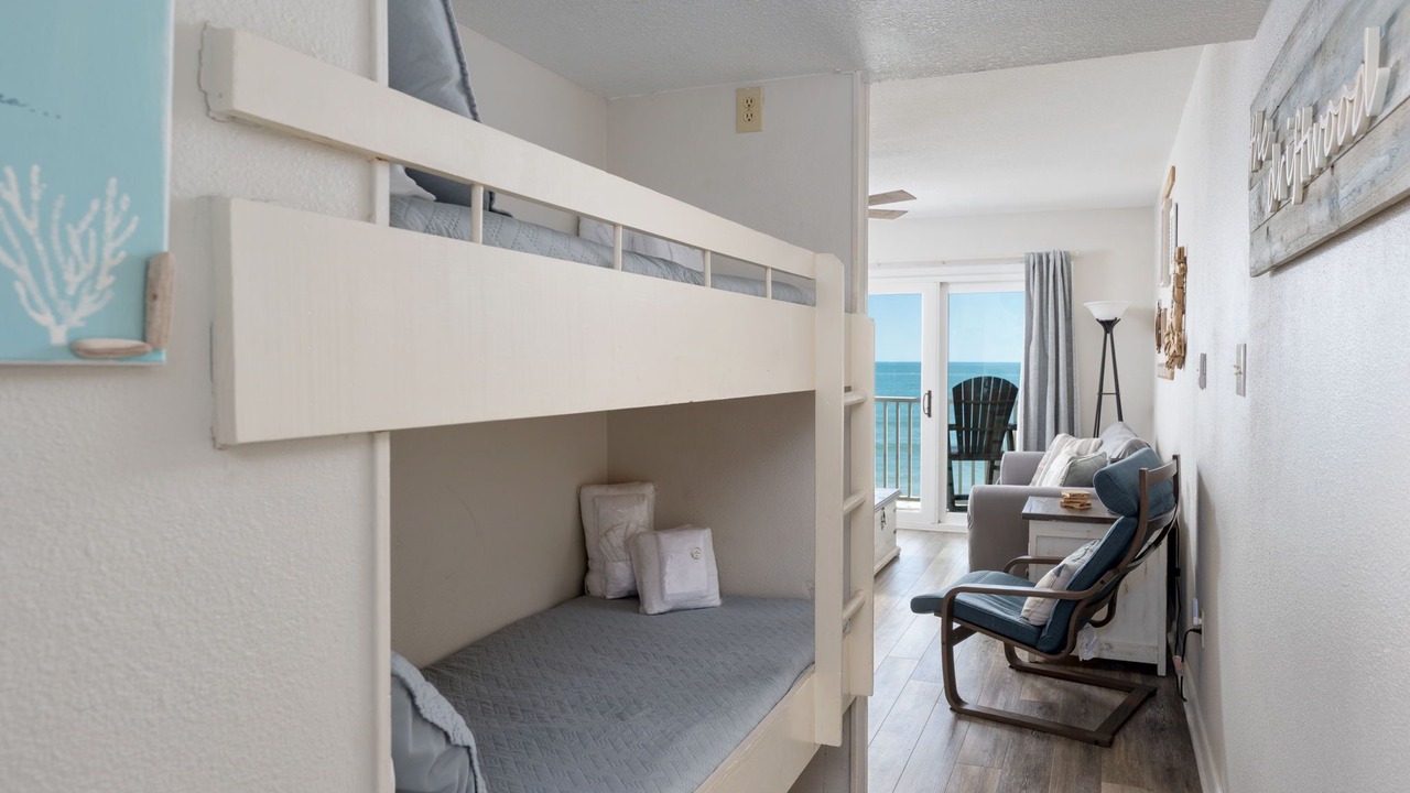 Photo of Bedroom in Sneads Ferry