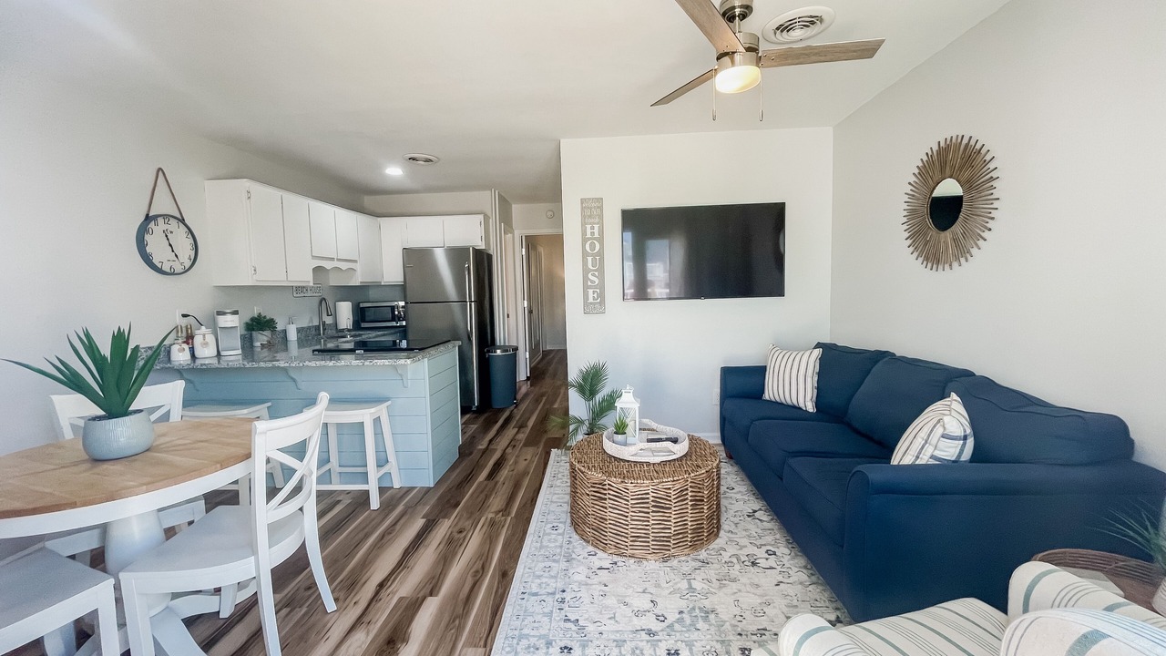 Photo of Livingroom in Sneads Ferry