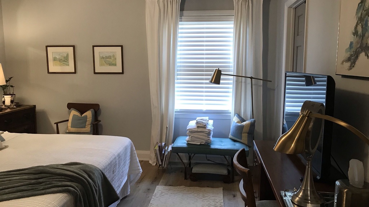 Photo of Bedroom in Myers Park