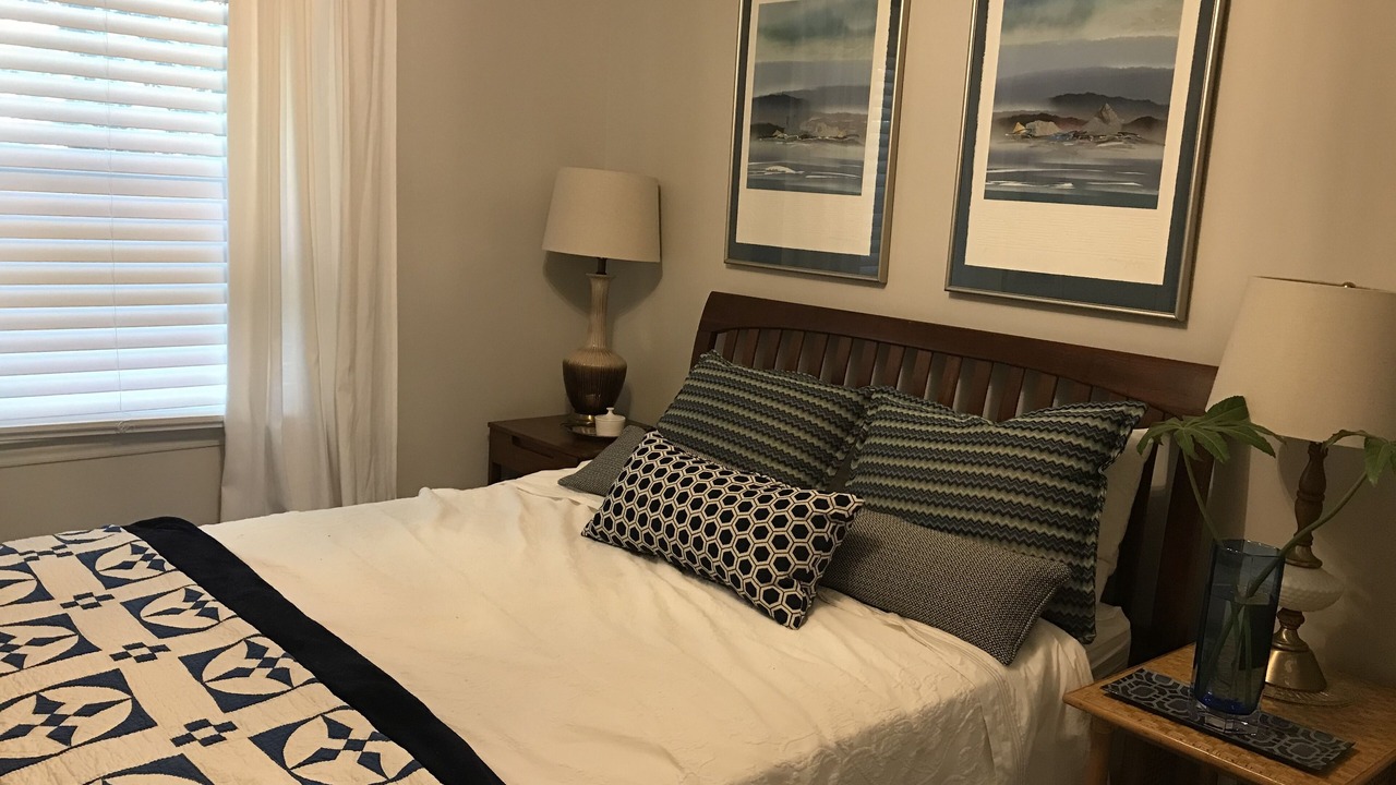 Photo of Bedroom in Myers Park