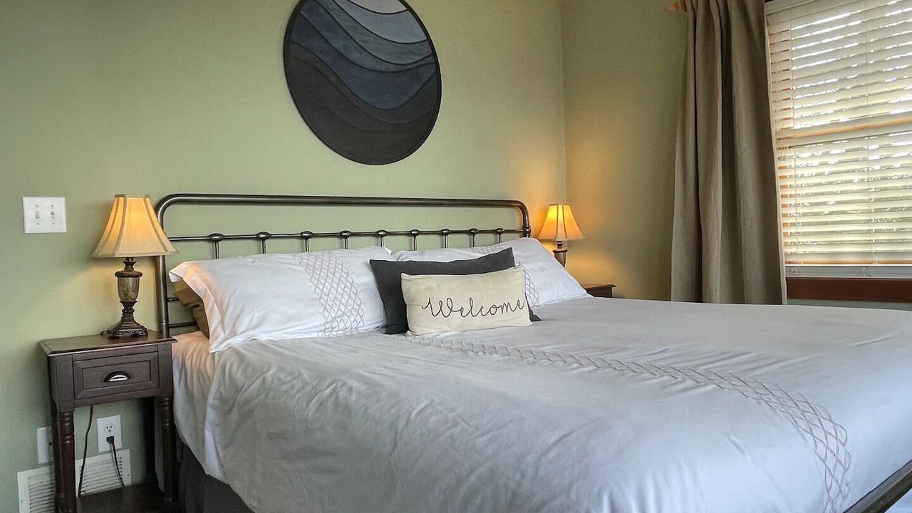 Photo of Bedroom in Apple Ridge