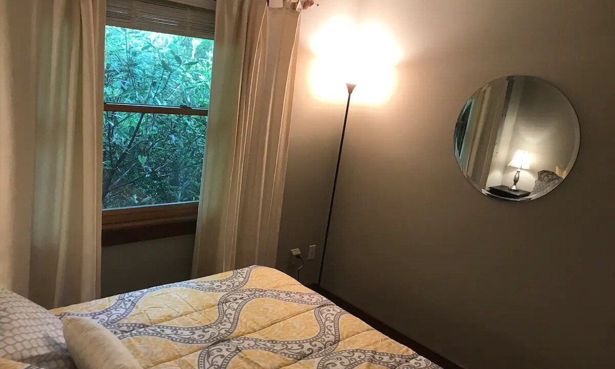 Photo of Bedroom in Apple Ridge