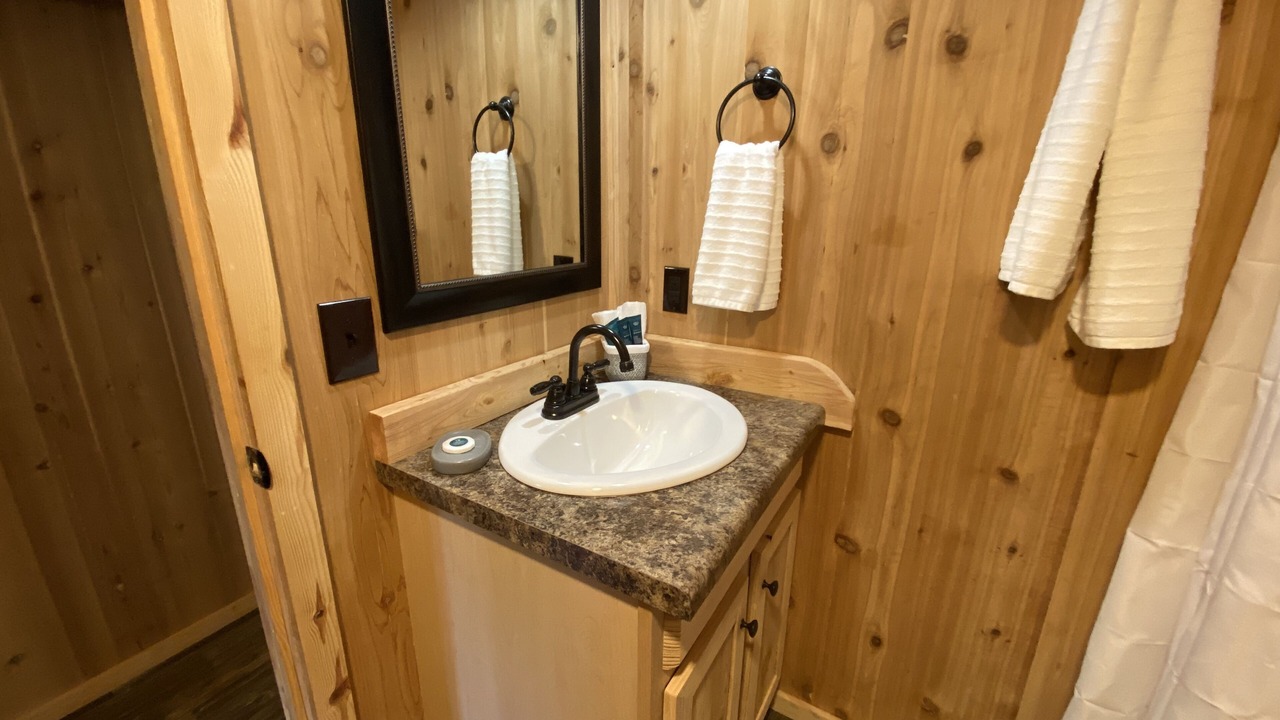 Photo of Bathroom in Stecoah