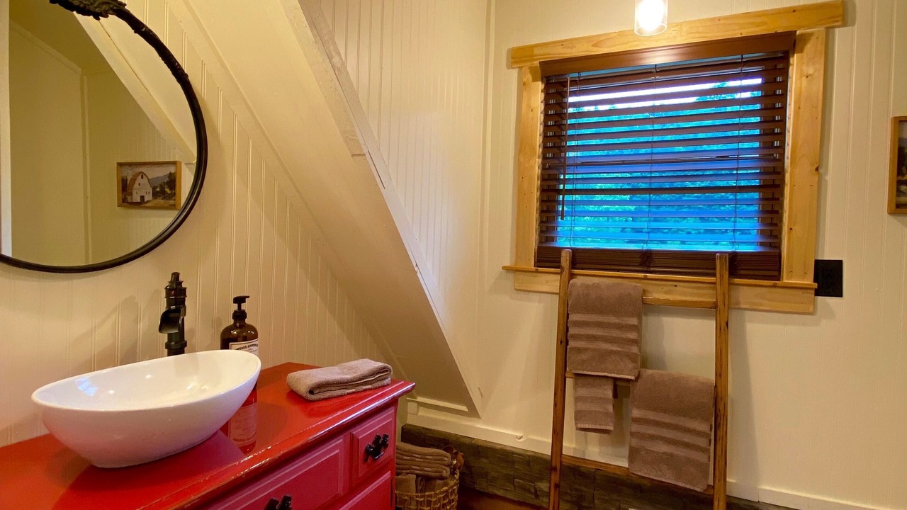 Photo of Bathroom in Lenoir