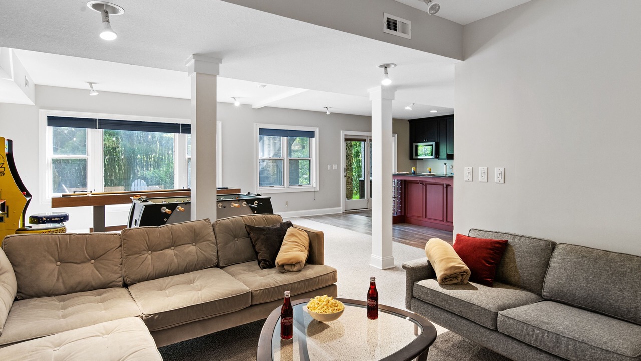 Photo of Livingroom in Hendersonville