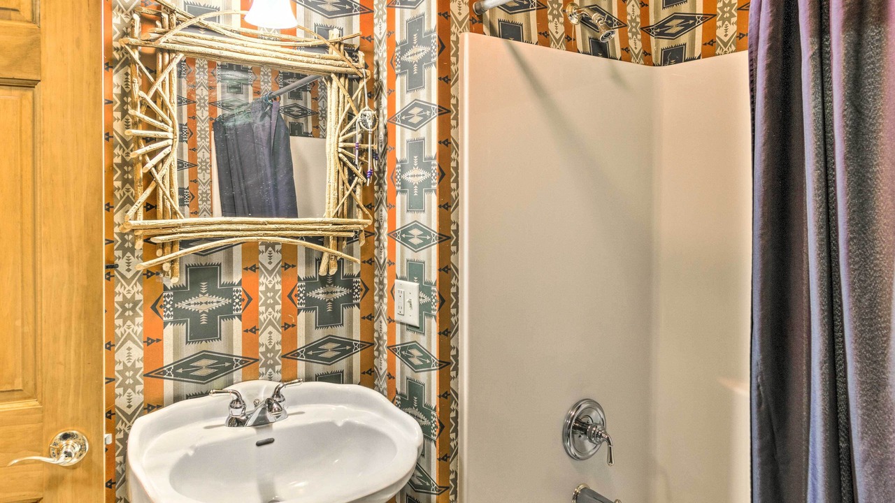 Photo of Bathroom in Cullowhee