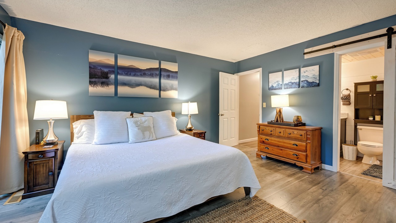 Photo of Bedroom in Sapphire